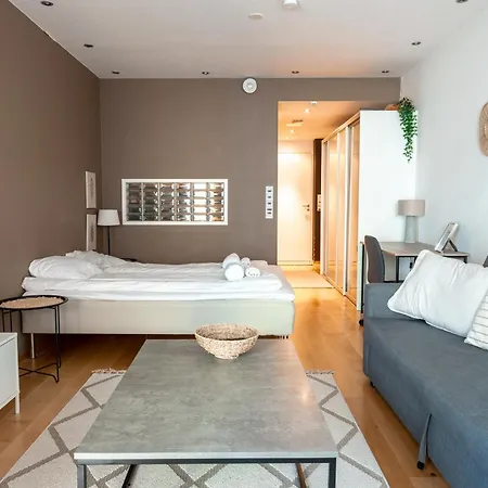 Daire 2ndhomes Kamppi Center With Balcony & Sauna *