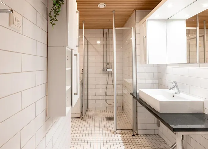 شقة 2ndhomes Kamppi Center With Balcony & Sauna