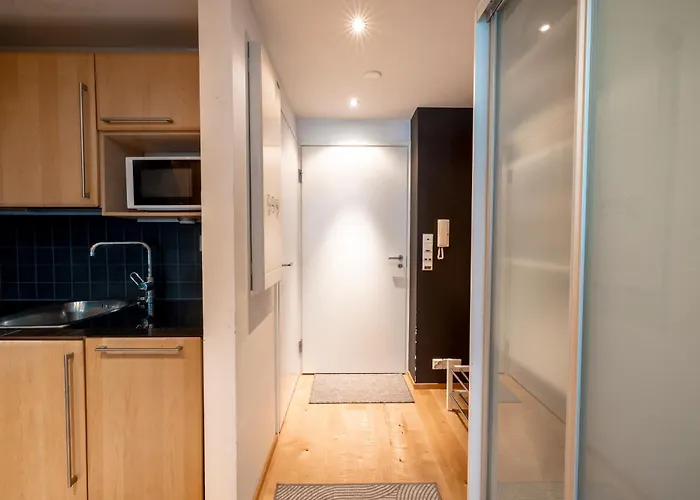 2ndhomes Kamppi Center With Balcony & Sauna شقة *