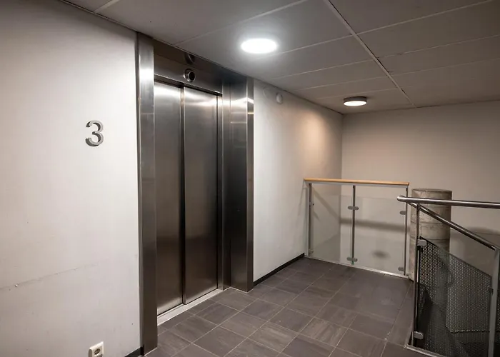 2ndhomes Kamppi Center With Balcony & Sauna شقة