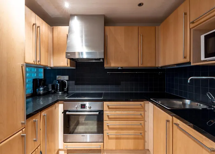 شقة 2ndhomes Kamppi Center With Balcony & Sauna